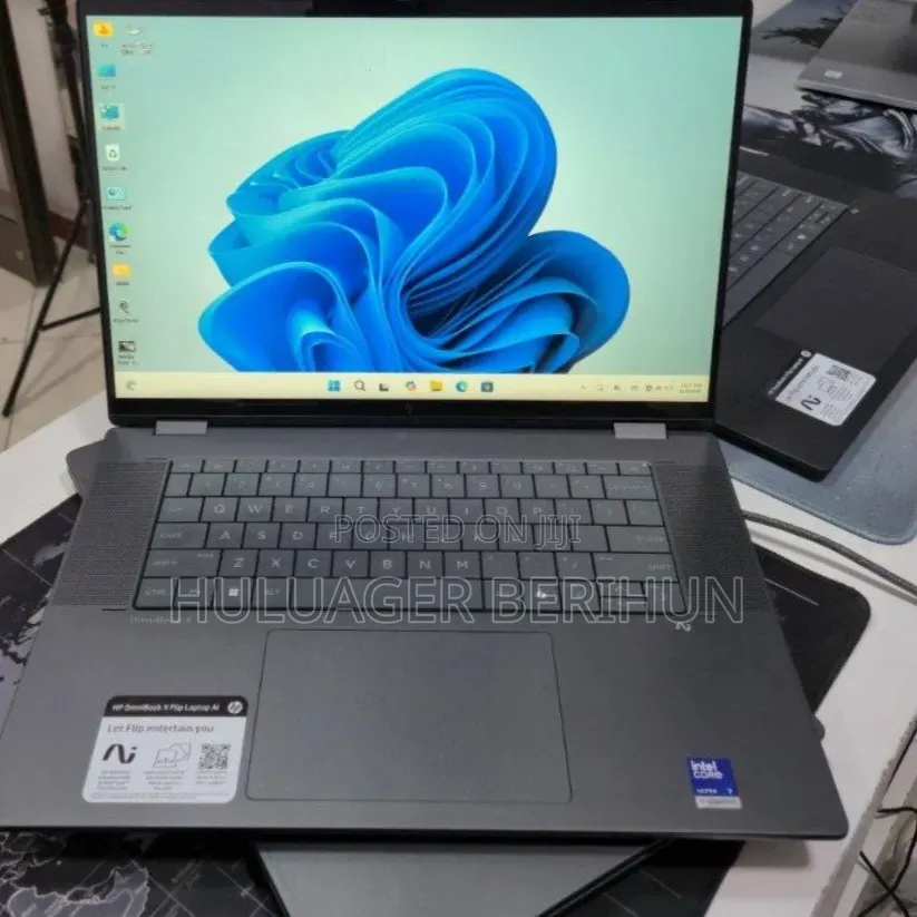 New Laptop HP OmniBook X Flip 16" 16GB Intel Core Ultra 7 SSD 1T