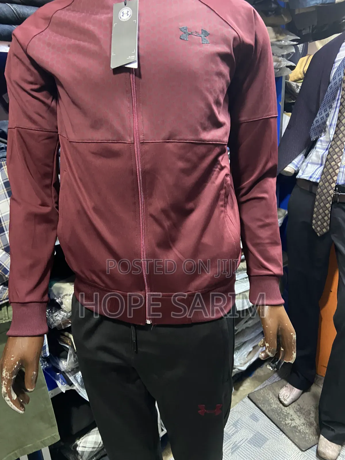 ኦሪጅናል አንደር አርመር የወንድ ትራክሱት -