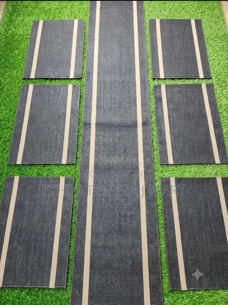 Striped Table Runner and Placemats Set Table Mat የጠረቤዛ ልብስ