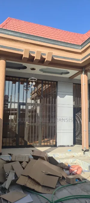 Furnished 8bdrm Villa in Bishoftu Dukem, East Shewa for sale