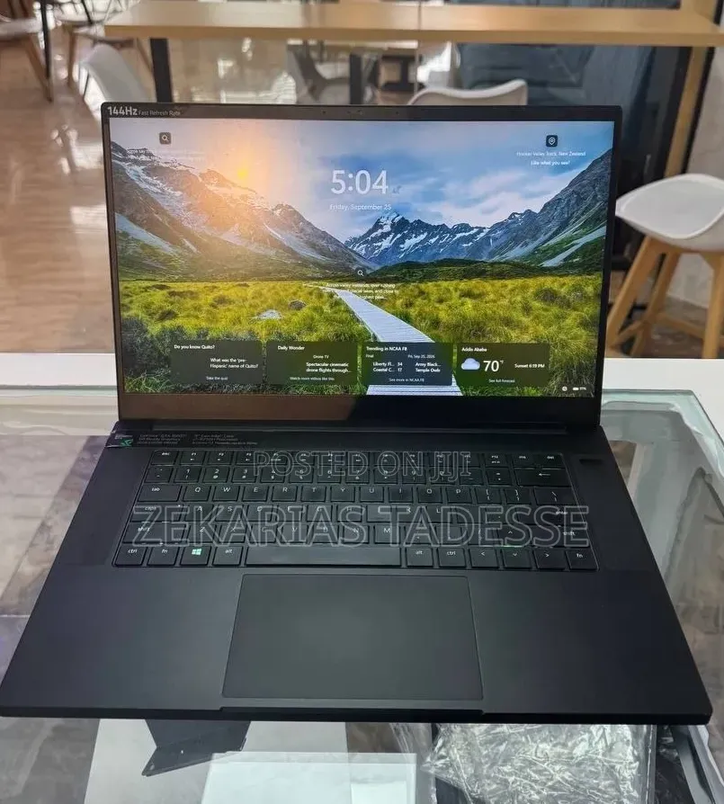 New Laptop Razer Blade 16GB Intel Core i7 SSD 512GB