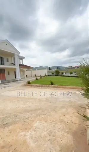 4bdrm House in Ccd ,  G+1 Luxury, Oromia-Finfinne for sale