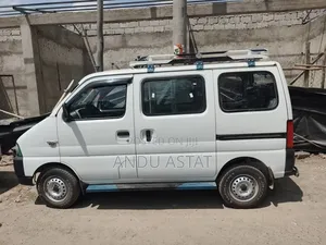 Suzuki Eeco 2025 White