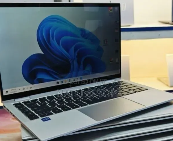 New Laptop HP EliteBook 830 G8 16GB Intel Core i7 SSD 512GB