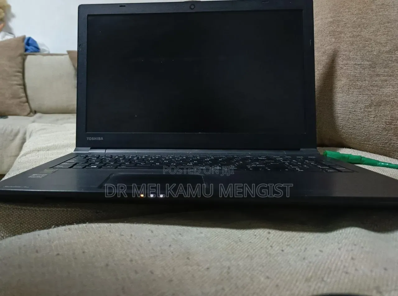 Laptop Toshiba Satellite Pro L450D 4GB Intel Core 5 HDD 500GB