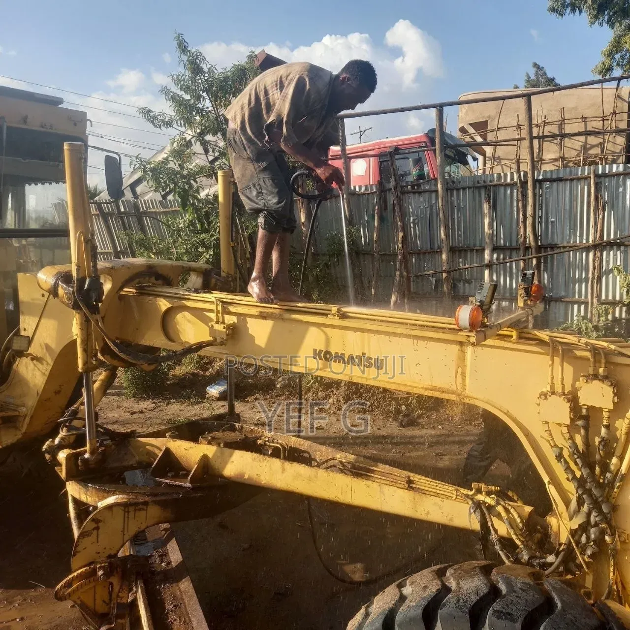 Komatsu Gd511 Motor Grader 2001