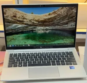 New Laptop HP EliteBook 830 G8 8GB Intel Core i7 SSD 512GB