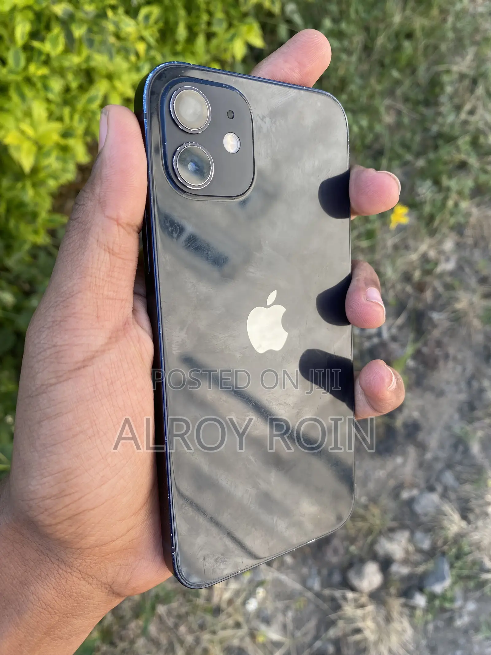 Apple iPhone 12 64 GB Black
