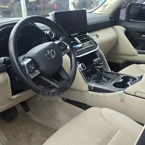 Toyota Land Cruiser 2025 Black