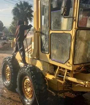 Komatsu Gd511 Motor Grader 2001