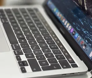 New Laptop Apple MacBook Pro 2020 32GB Intel Core i7 SSD 512GB