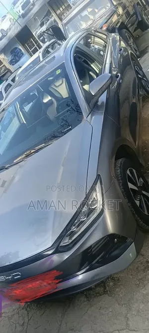 BYD E2 43 kWh 94 hp FWD 2024 Gray
