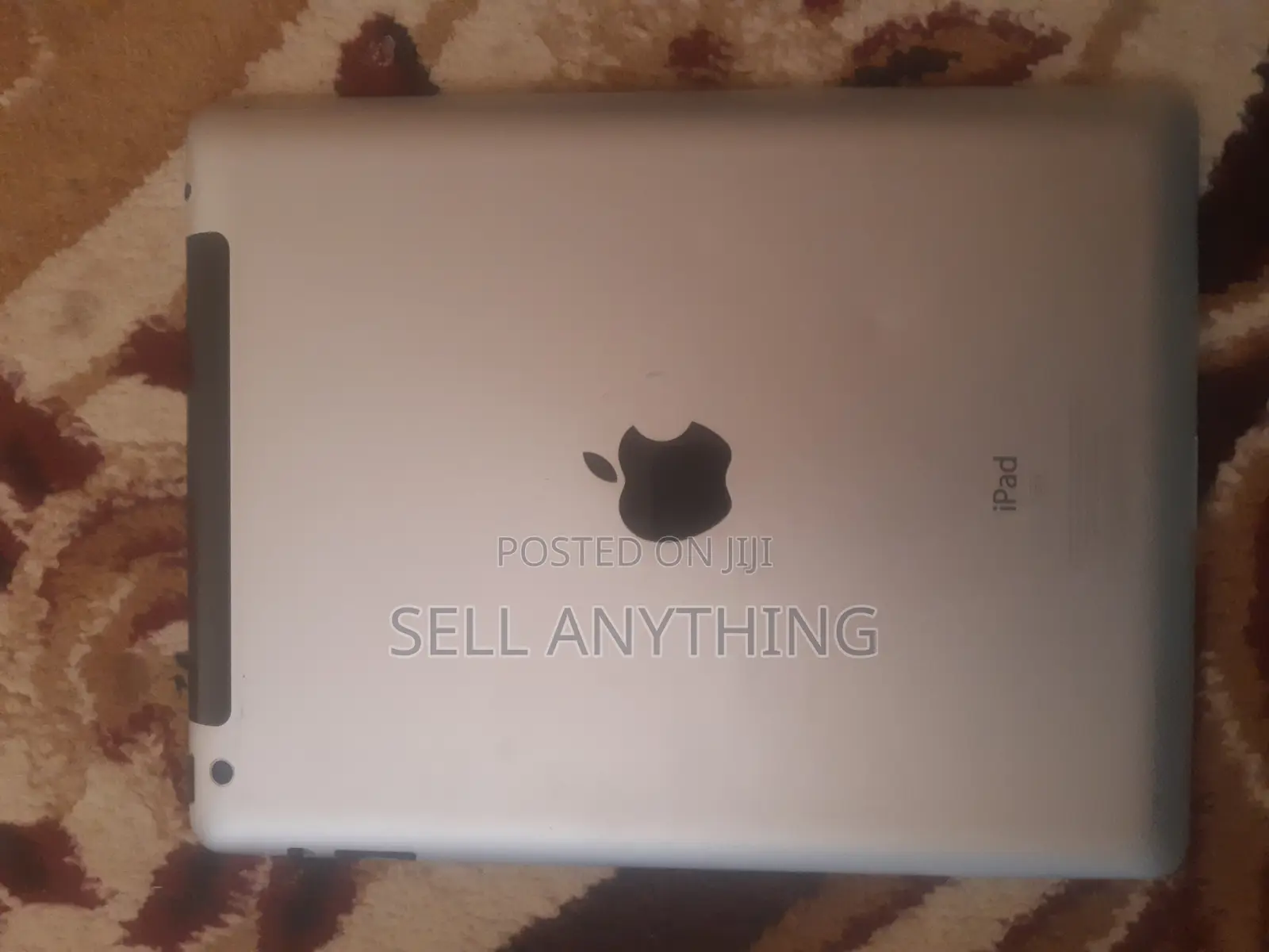 New Apple iPad 3 Wi-Fi + Cellular 32 GB White