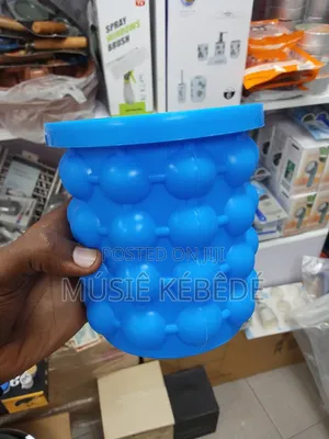 Ice Maker or የበረዶ መስሪያ