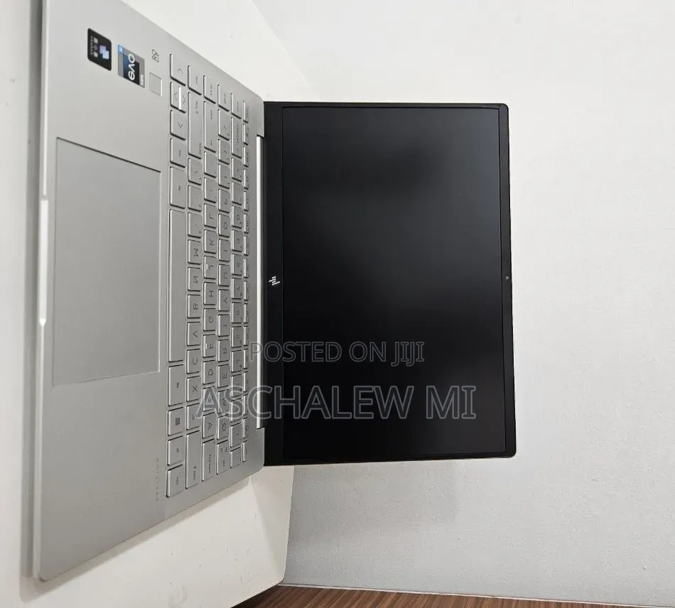 New Laptop HP Pavilion 14 16GB Intel Core i7 SSD 1T