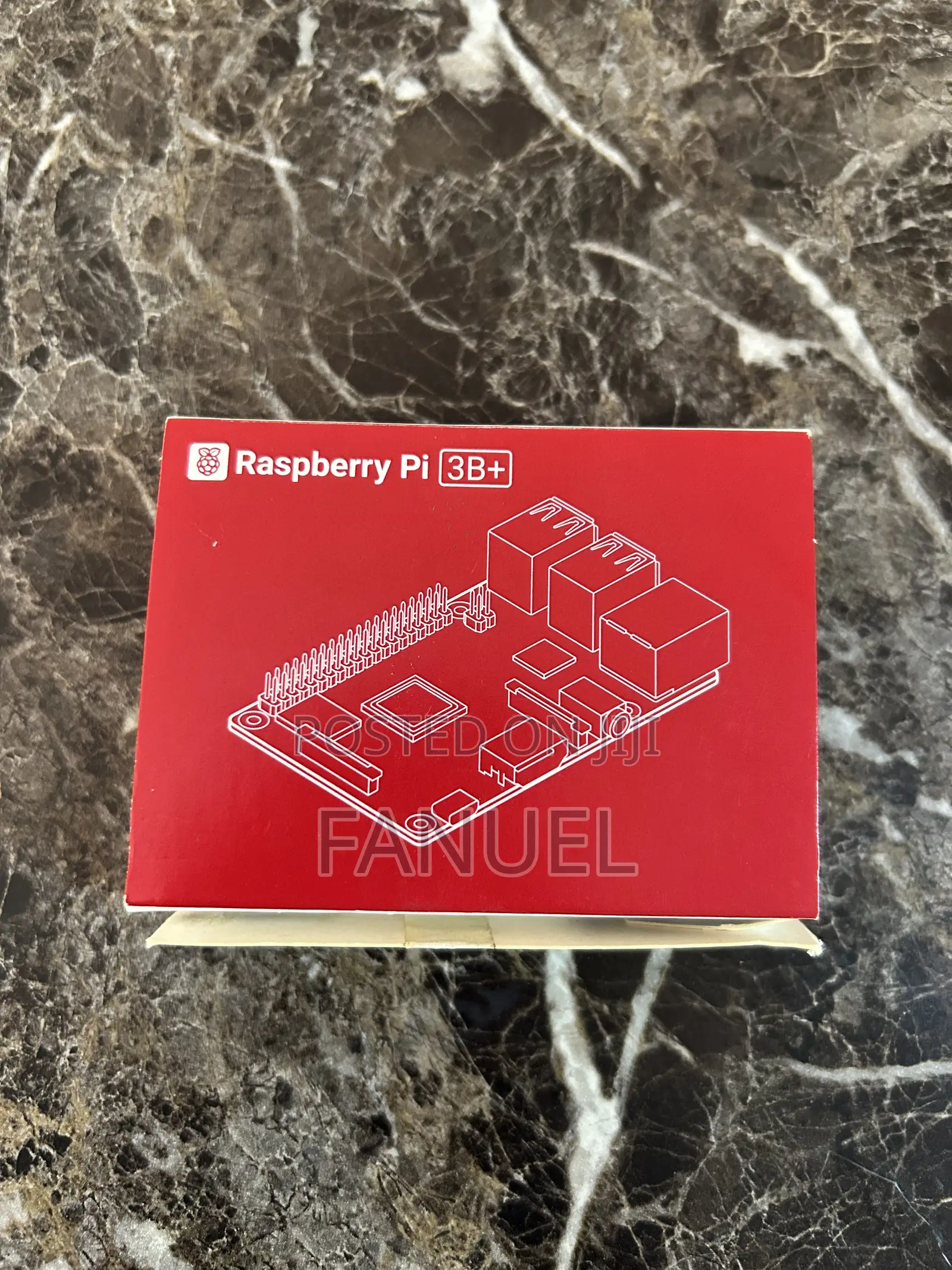 Raspberry Pi 3B+ Full Kit: Official Case, 32GB SD Card & Power Supply