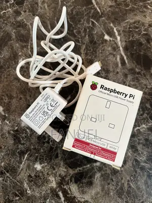 Raspberry Pi 3B+ Full Kit: Official Case, 32GB SD Card & Power Supply