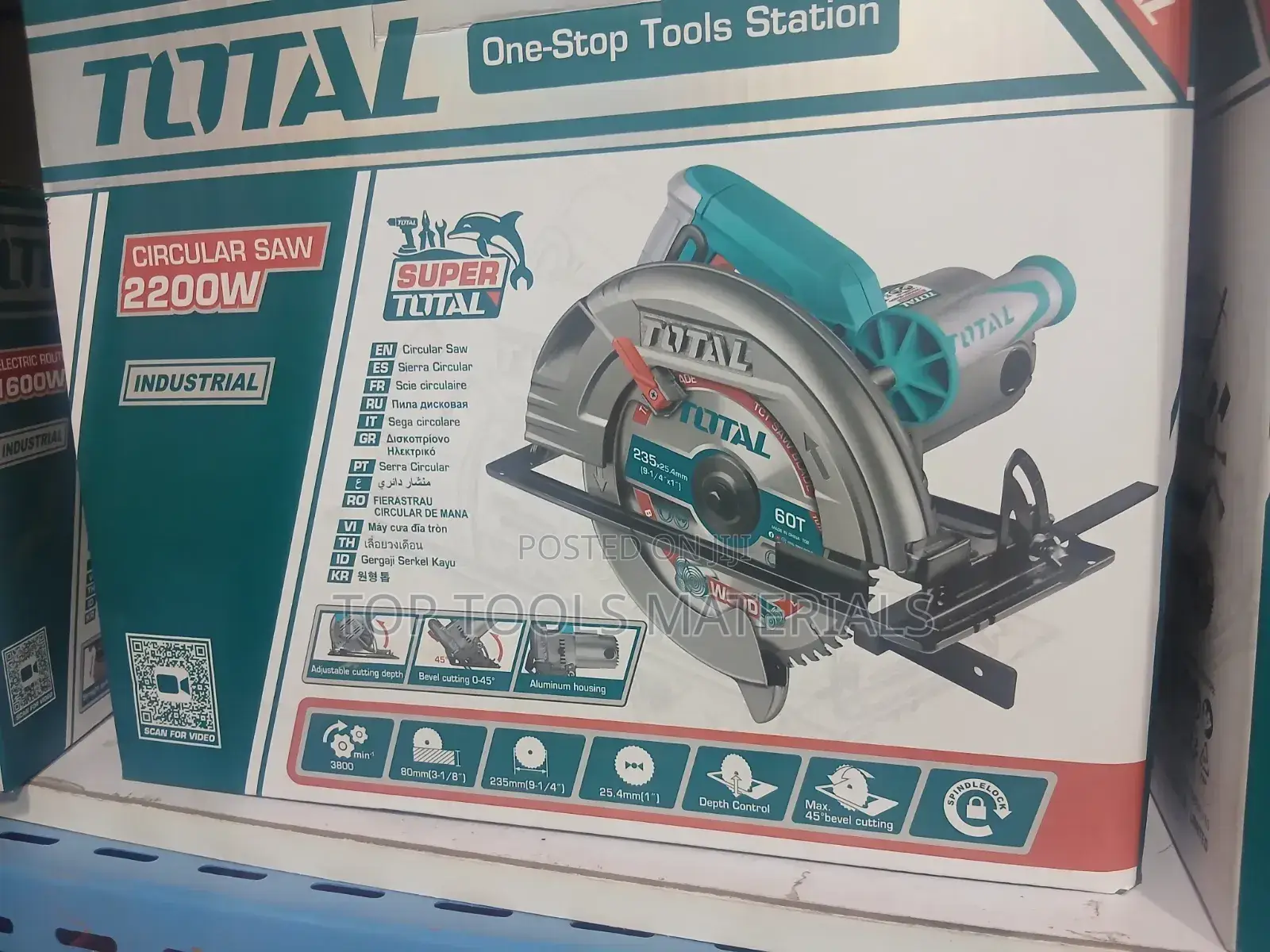 TOTAL 2200W Industrial Circular Saw