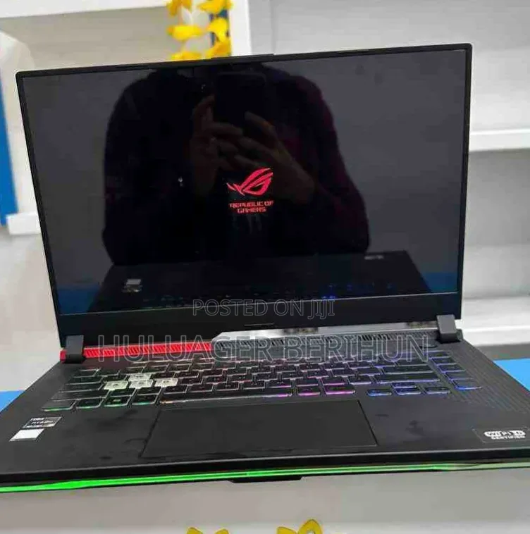 New Laptop Asus ROG Strix G15 16GB AMD Ryzen 9 SSD 512GB