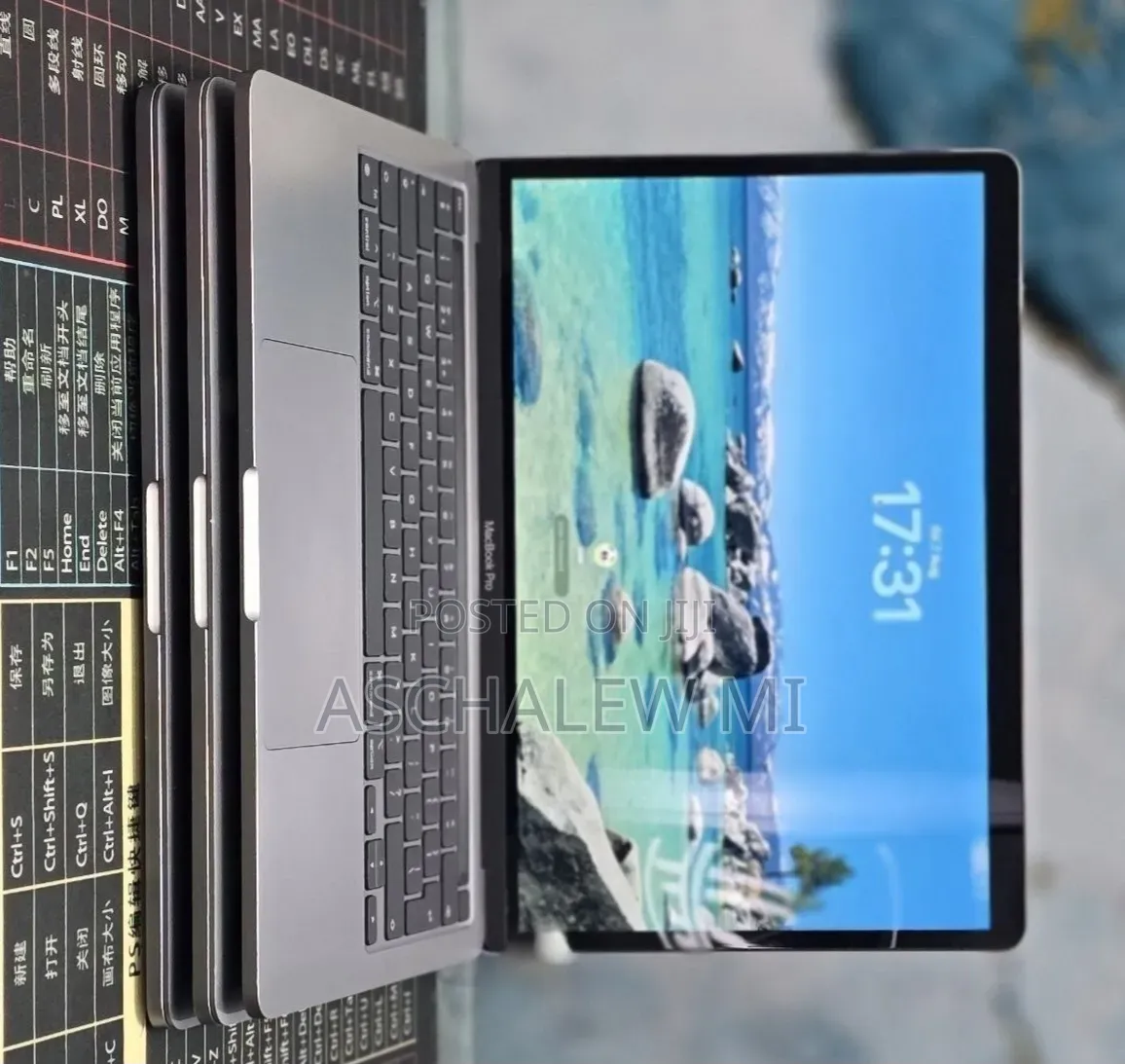 New Laptop Apple MacBook Pro 2020 M1 8GB Apple M1 Pro SSD 512GB