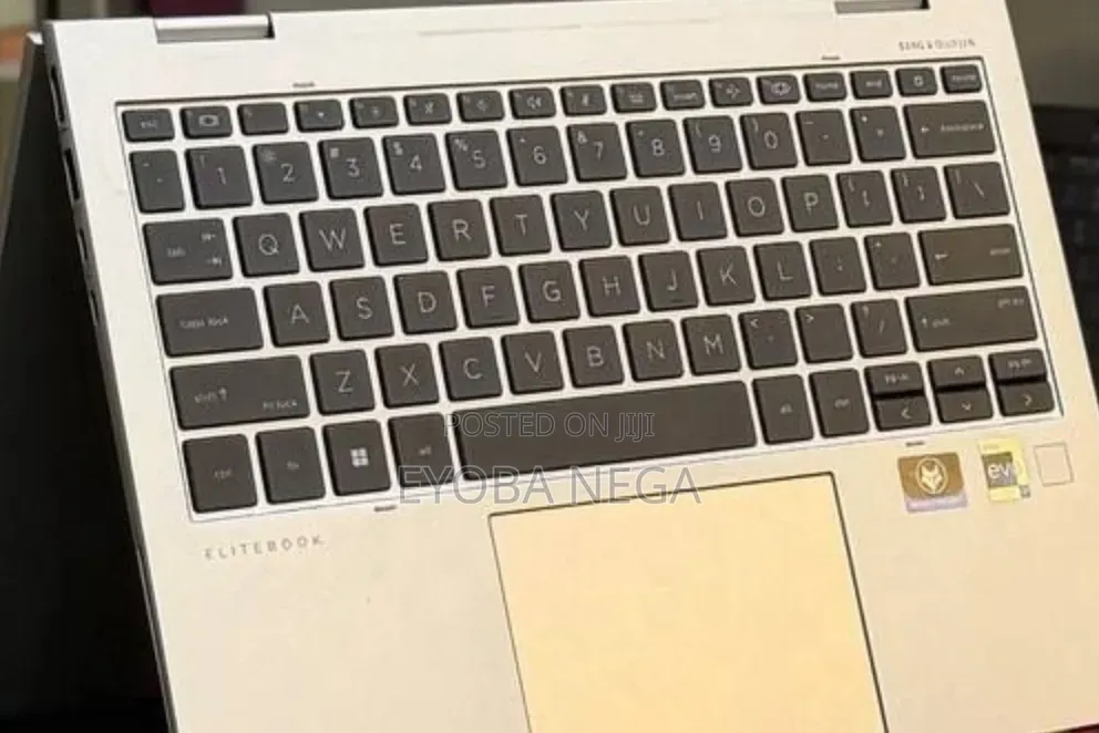 New Laptop HP EliteBook X360 1030 16GB Intel Core i7 SSD 512GB