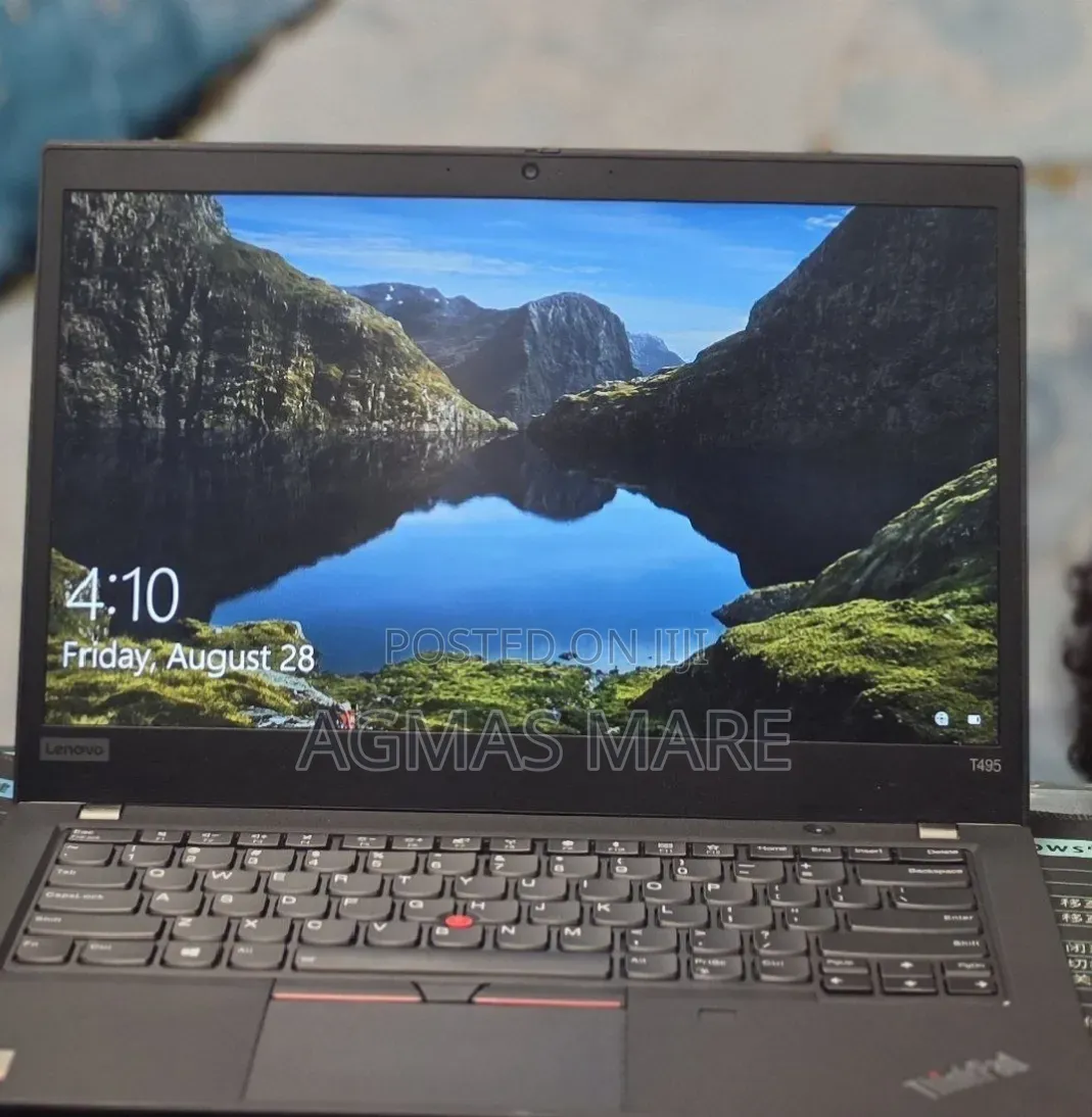 New Laptop Lenovo ThinkPad t495s 8GB AMD Ryzen 5 SSD 512GB