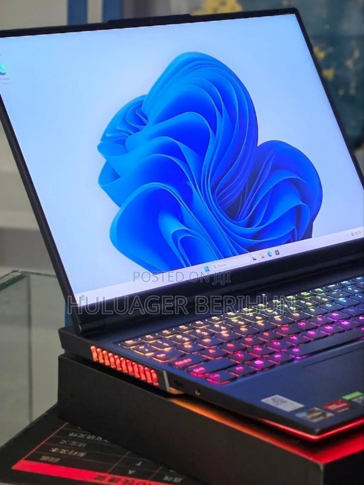 New Lenovo Legion Y7000P IRX9 Gaming Laptop 32GB AMD Ryzen 9 SSD 1T