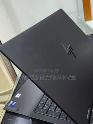 New Laptop HP Spectra 13 16GB Intel Core Ultra 7 SSD 1T