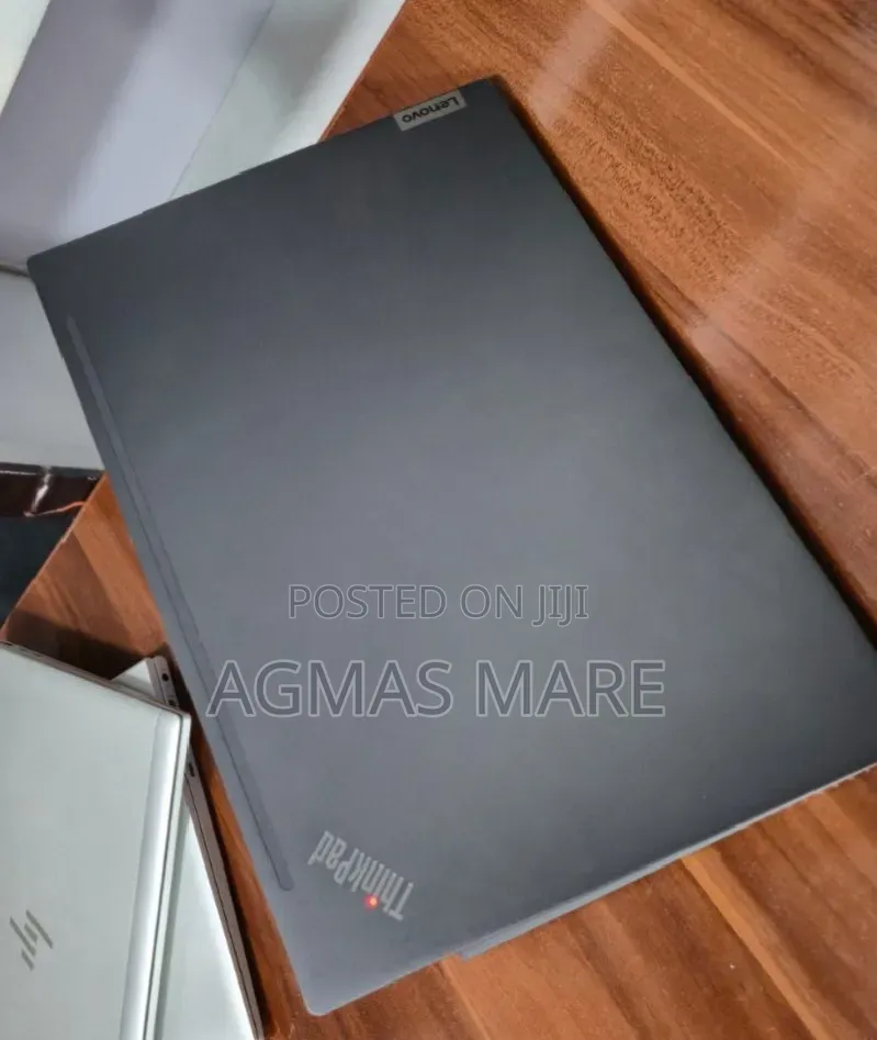 New Laptop Lenovo ThinkPad T14s Gen 2 16GB Intel Core i7 SSD 512GB