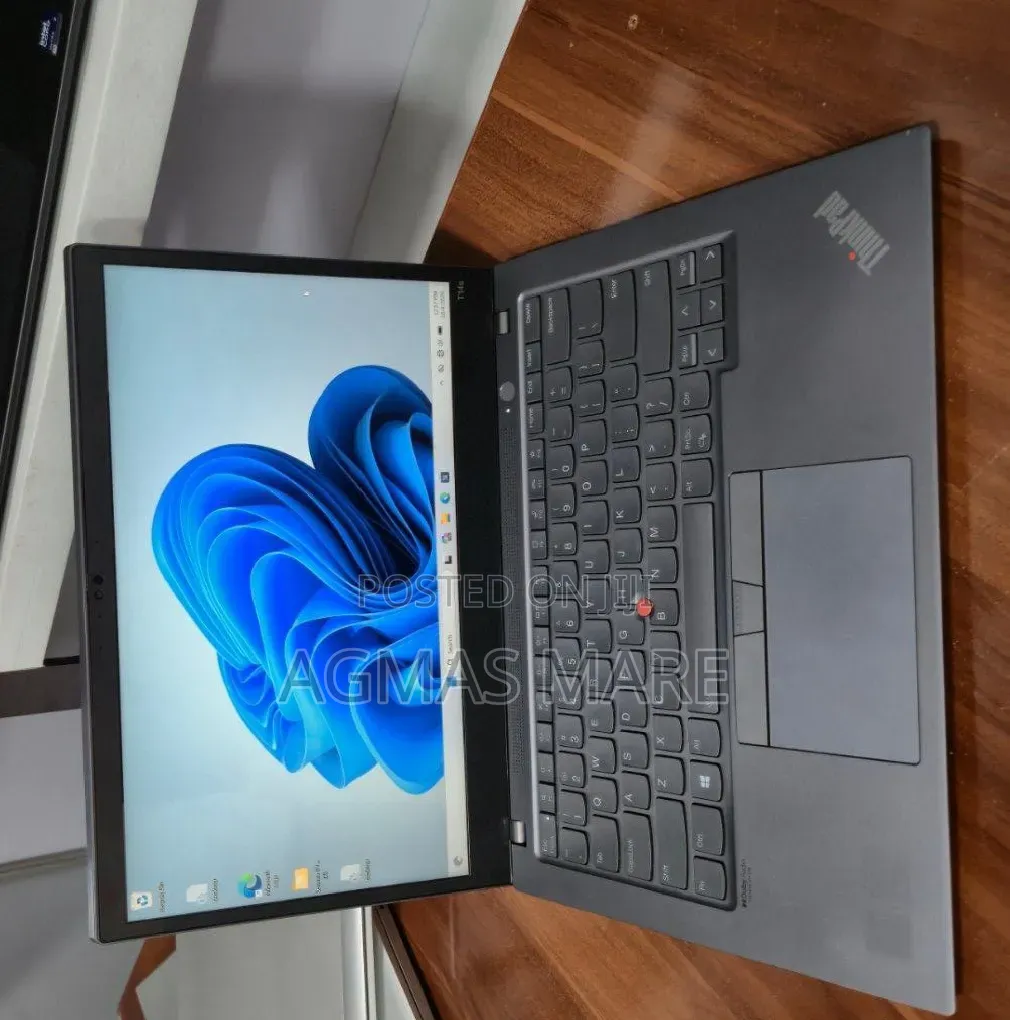 New Laptop Lenovo ThinkPad T14s Gen 2 16GB Intel Core i7 SSD 512GB