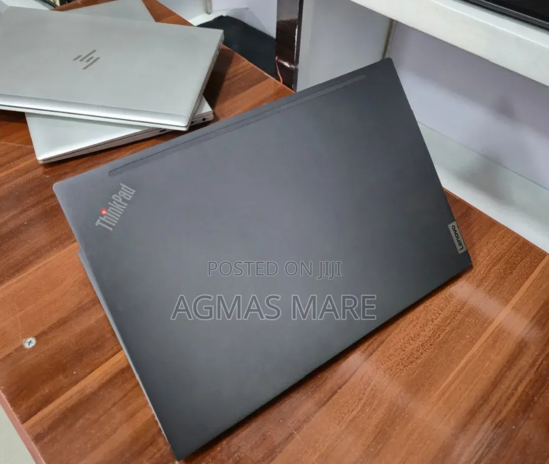 New Laptop Lenovo ThinkPad T14s Gen 2 16GB Intel Core i7 SSD 512GB