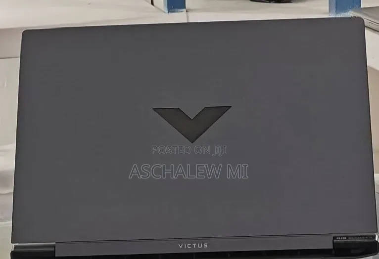 New Laptop HP Victus 15 16GB AMD Ryzen 7 SSD 512GB