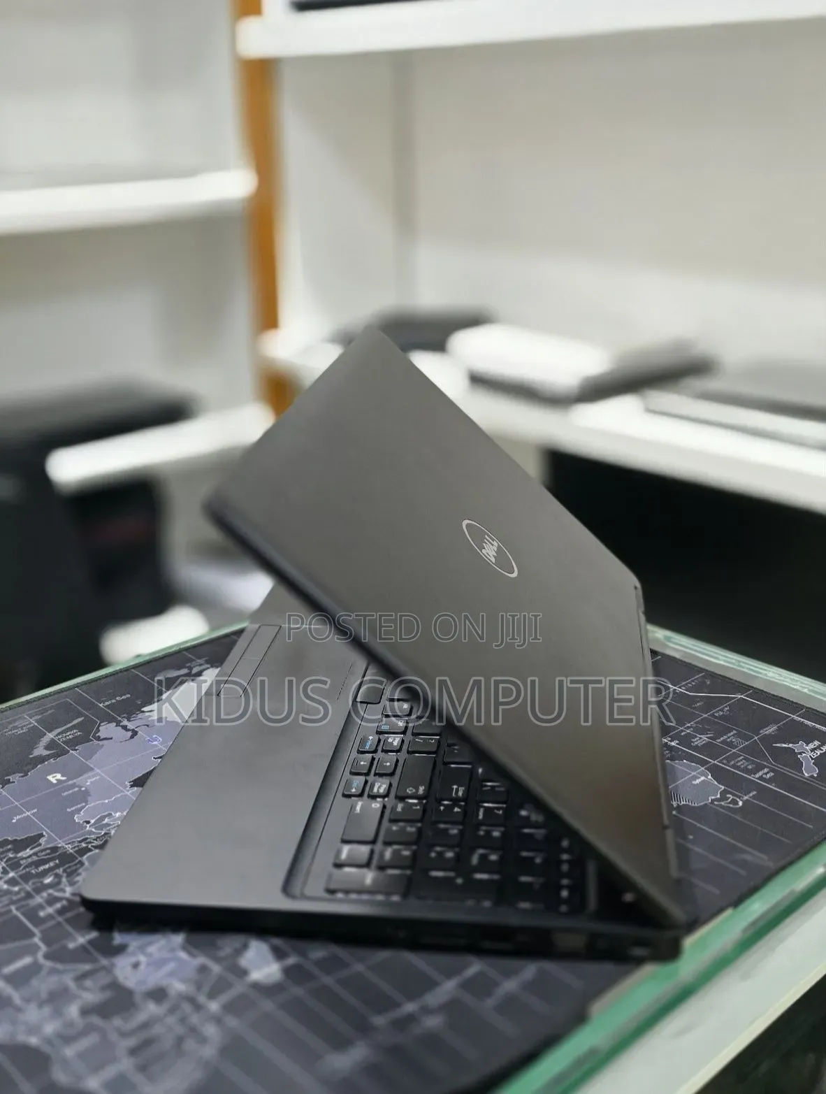 New Laptop Dell Latitude 5310 8GB Intel Core i7 SSD 256GB
