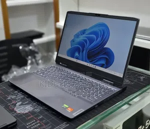 New Laptop Lenovo LOQ 15AHP10 16GB AMD Ryzen 7 SSD 512GB