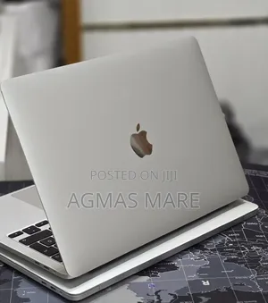 New Laptop Apple MacBook Pro 2020 32GB Intel Core i7 SSD 512GB