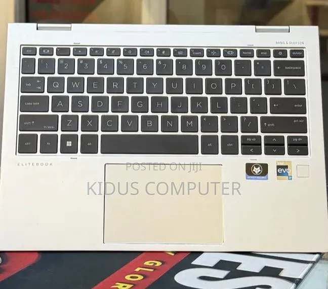 New Laptop HP EliteBook 830 G9 16GB Intel Core i7 SSD 512GB