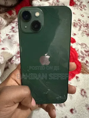 Apple iPhone 13 128 GB Green