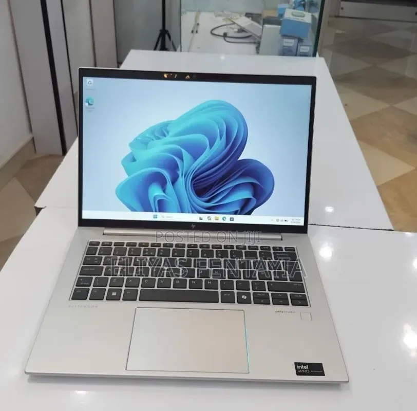 New Laptop HP EliteBook 840 16GB Intel Core Ultra 7 SSD 512GB