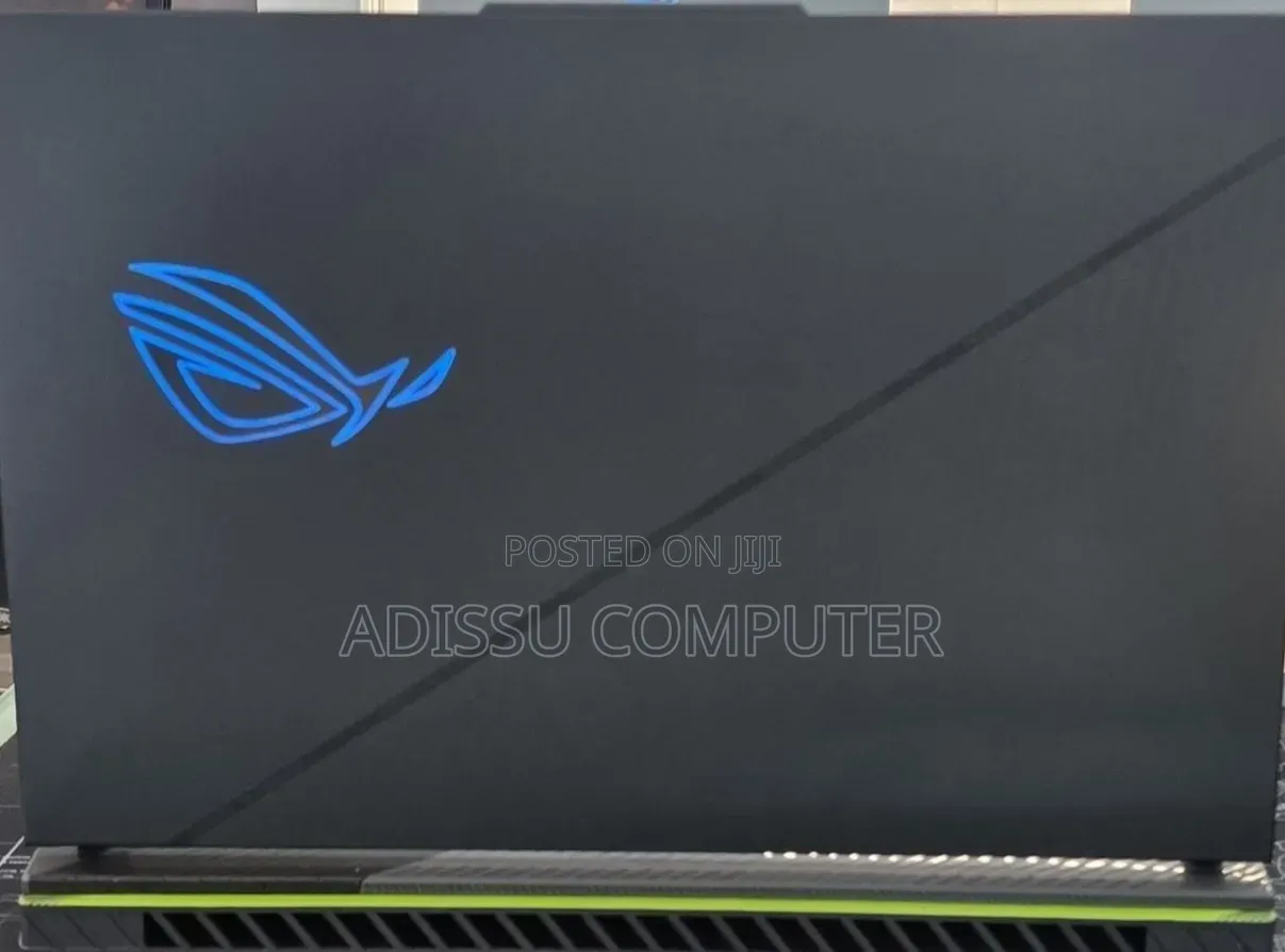 New Laptop Asus ROG Strix G15 16GB Intel Core i9 SSD 1T