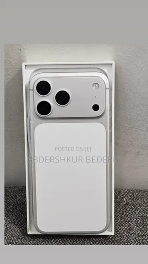 Apple iPhone 17 Pro Max 256 GB Silver