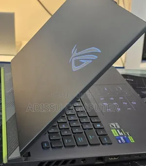 New Laptop Asus ROG Strix G15 16GB Intel Core i9 SSD 1T