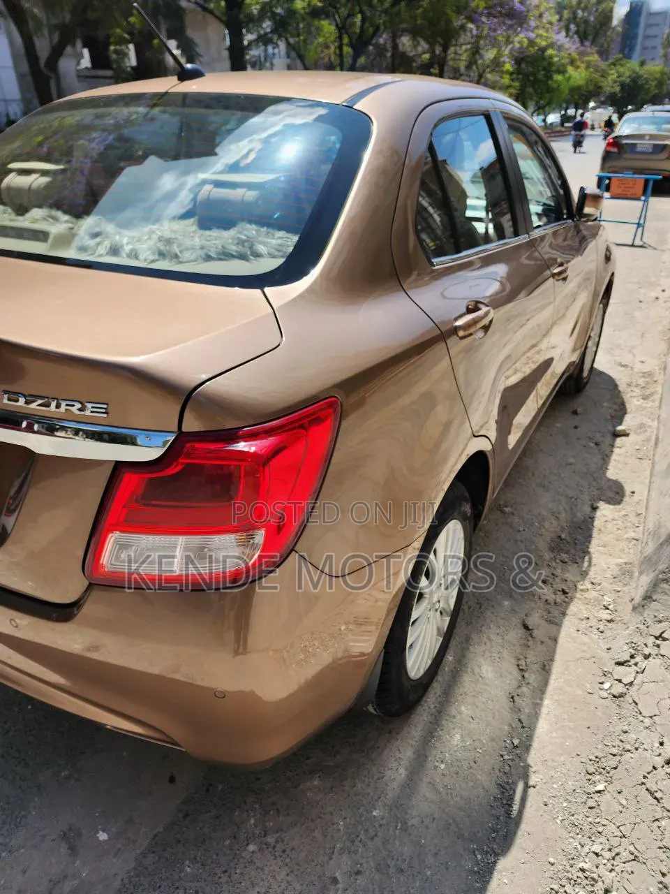 Suzuki Dzire 2022 Silver