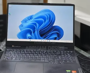 Laptop Lenovo 16GB AMD Ryzen 7 SSD 512GB