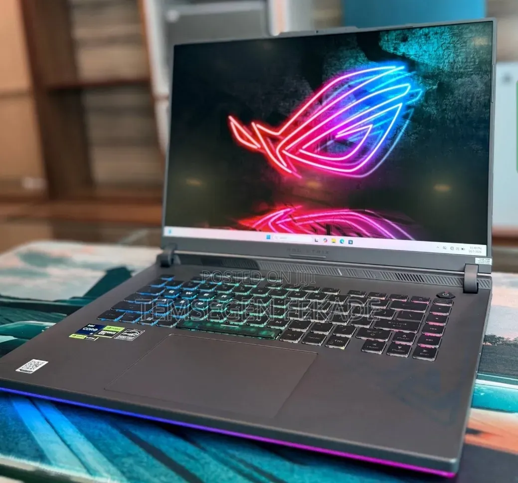 New Laptop Asus ROG Strix G16 G614 16GB Intel Core i9 SSD 1T