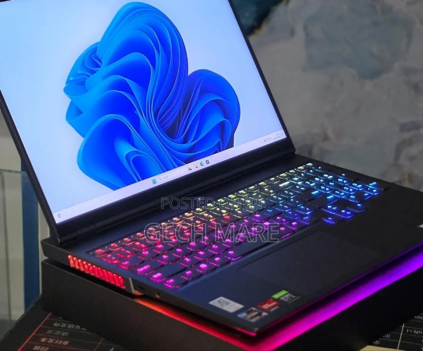 New Laptop Asus ROG Strix G15 32GB AMD Ryzen 9 SSD 1T