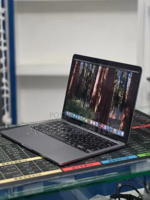 New Laptop Apple MacBook Pro 2020 M1 16GB Apple M1 SSD 512GB