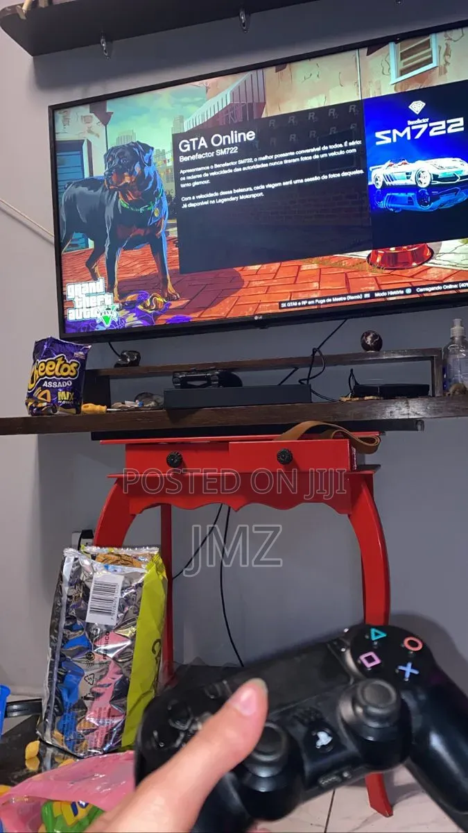 Ps 4 ከፈለጉ ይግዙን