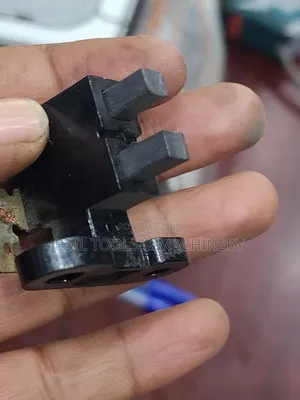 Carbon Brush