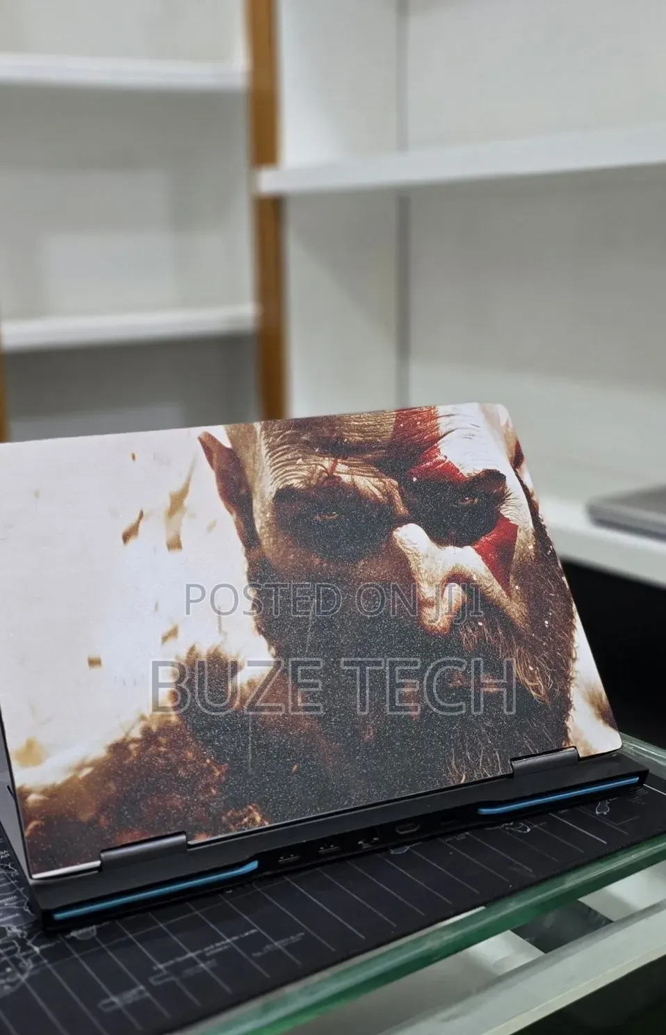 New Laptop Lenovo LOQ 15IRH8 16GB AMD Ryzen 7 SSD 512GB