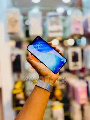 New Apple iPhone 13 128 GB Black